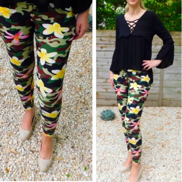 Pants - 🐣New List🆕Soft CAMO & Floral Leggings, OSFM 0-12